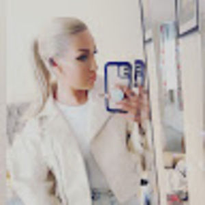 Meet your Posher, Roxanne